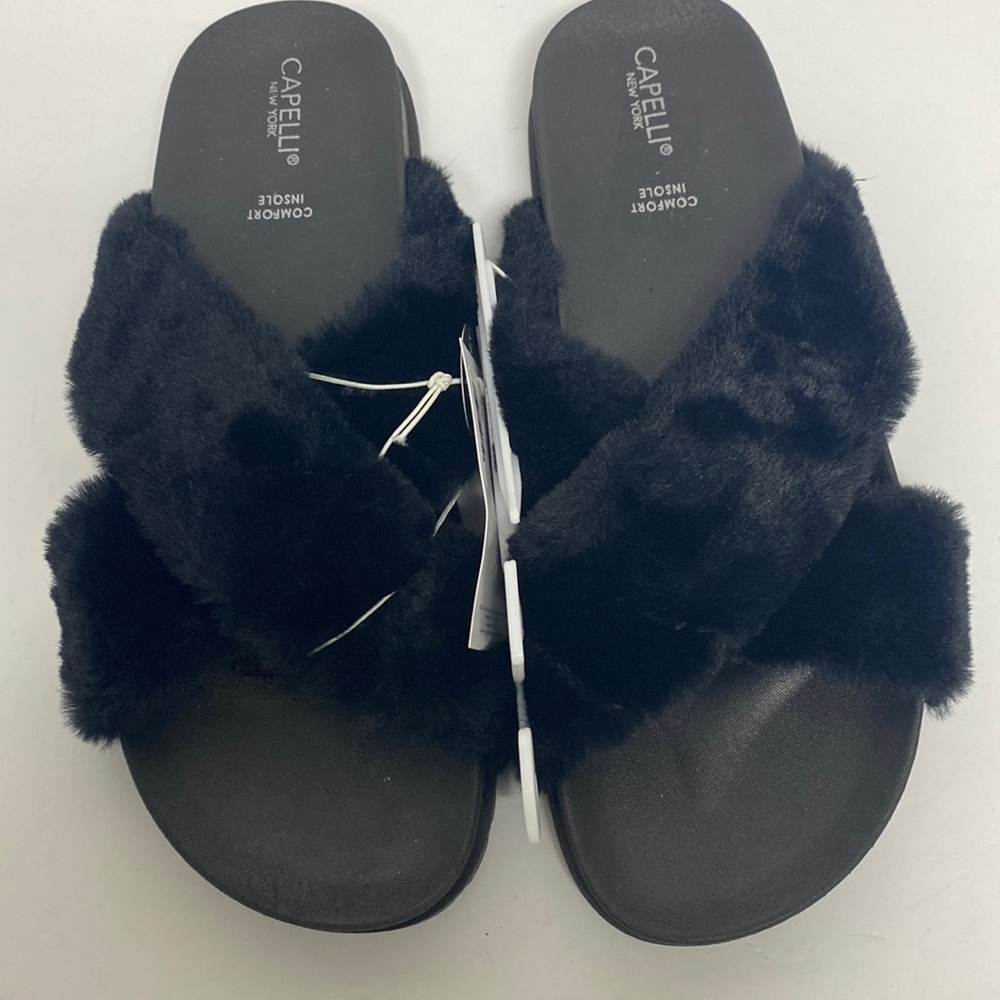 Capelli New York Womens slippers Black size 11